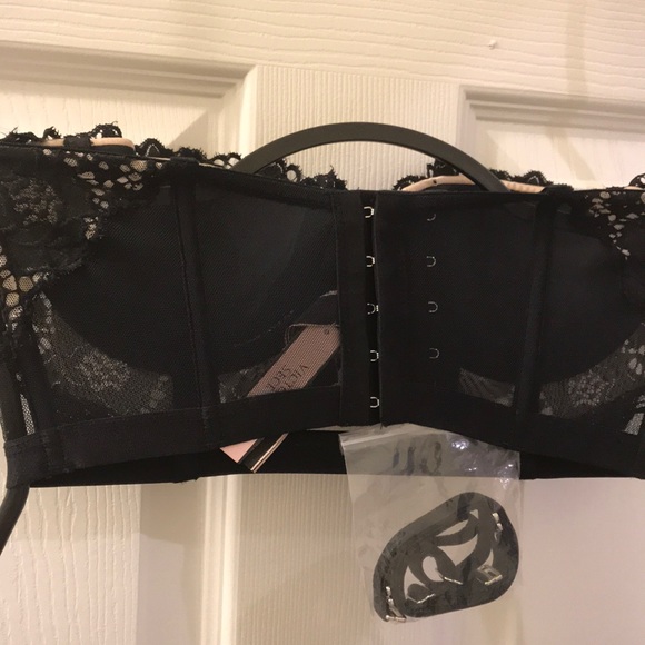 ๐Victoria Secret Dream Angles Lined MultiWay Bra - Picture 6 of 8